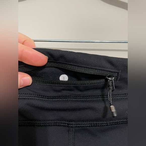 Lululemon Run Inspire Crop Black Leggings Size 8 - Picture 5 of 7